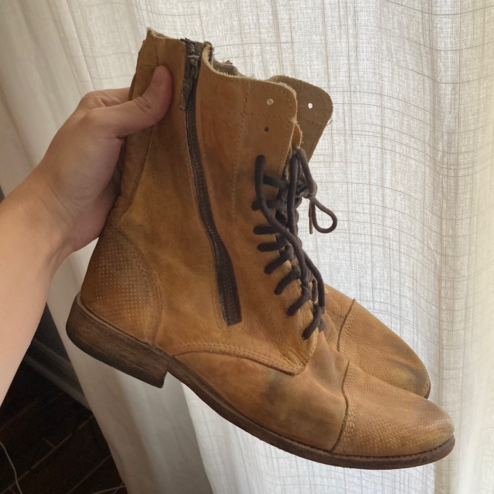 BED STU Cobbler Series Golden Tan Boots GENUINE LEATHER